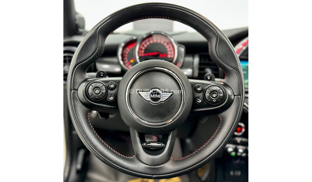 Mini John Cooper Works 2018 Mini Cooper JCW, Service History, Warranty, Low kms, GCC Specs