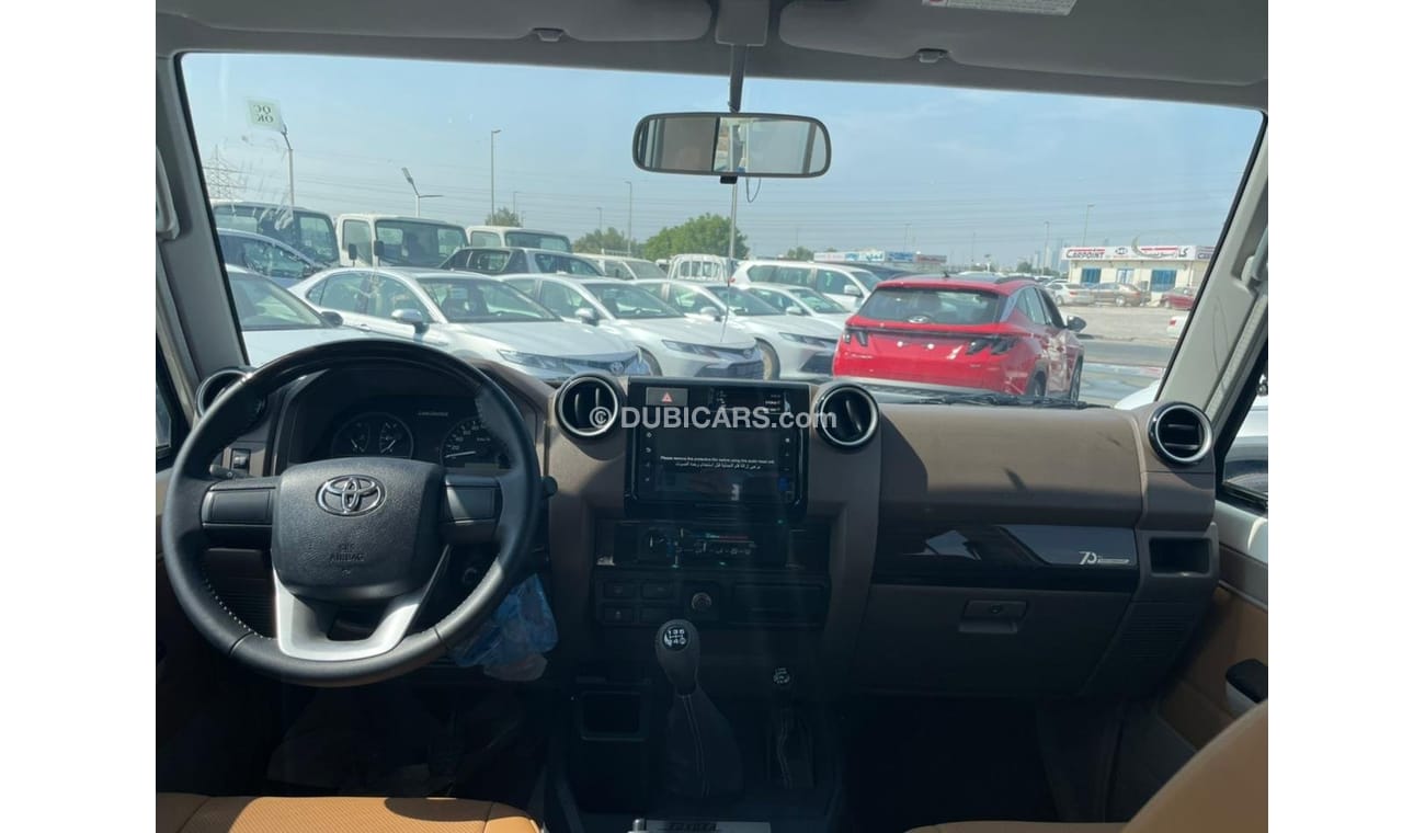 Toyota Land Cruiser 70