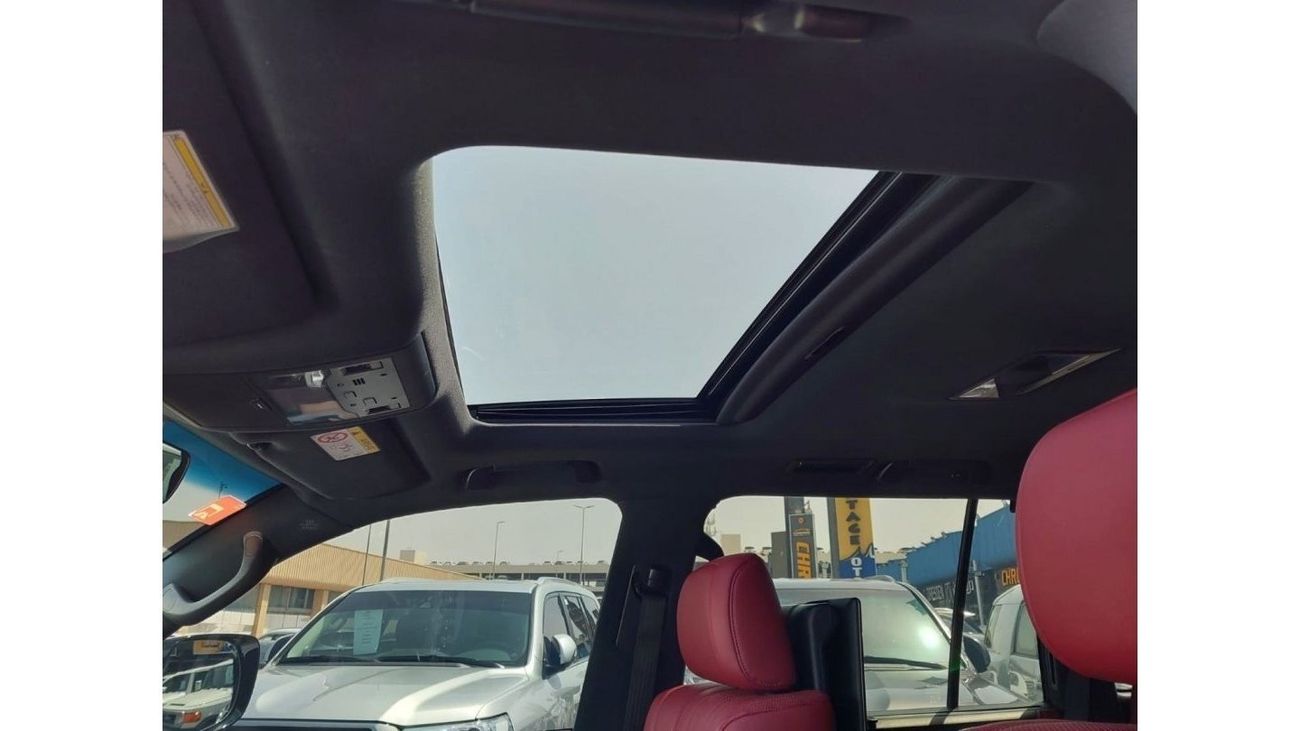 Lexus LX 570 Signature Black Edition LEXUS LX570 BLACK EDITION 4 YEARS OR 150KM WARRANTY FROM ALFUTTAIM