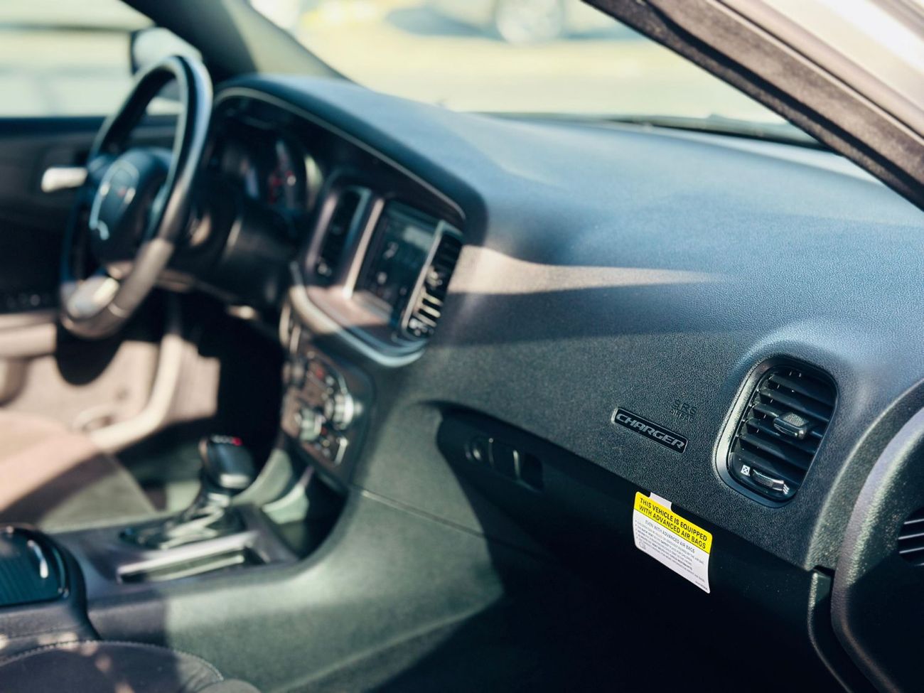 دودج تشارجر SXT 3.6L | Monthly 1270 | 0% DP | Sunroof | Alcantara Seats | Touch Screen | # 40102