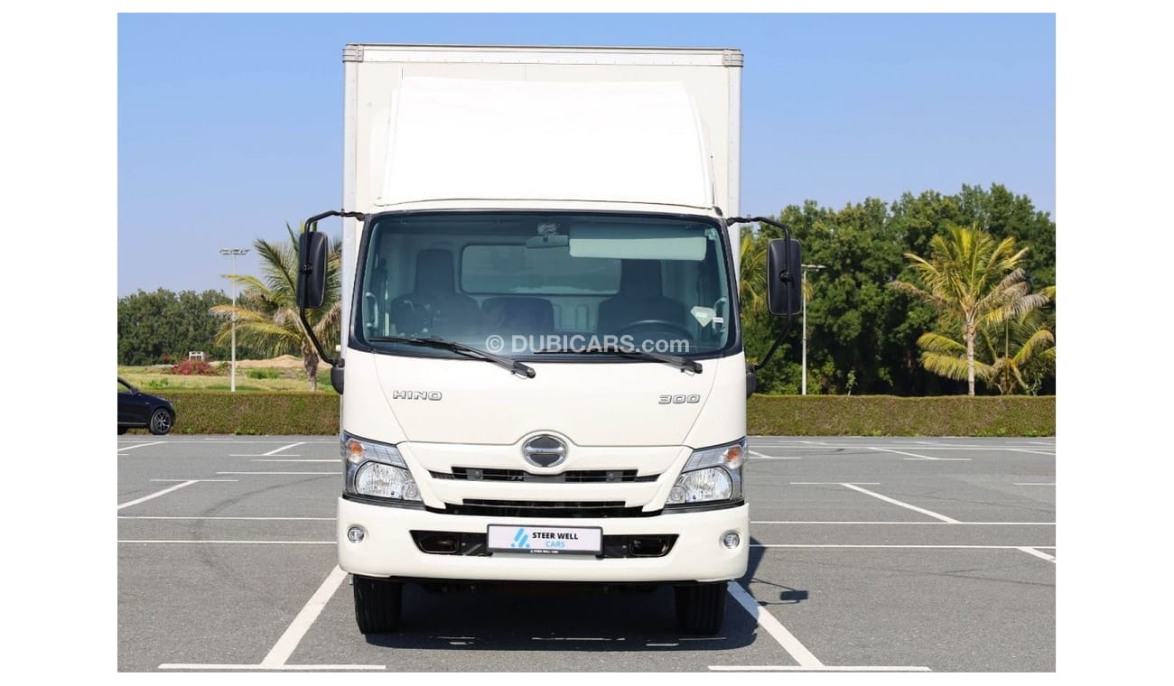 Hino 300 Ramadan Special // Series 714 | Euro4 Short Chassis - CargoLift | New Condition | GCC