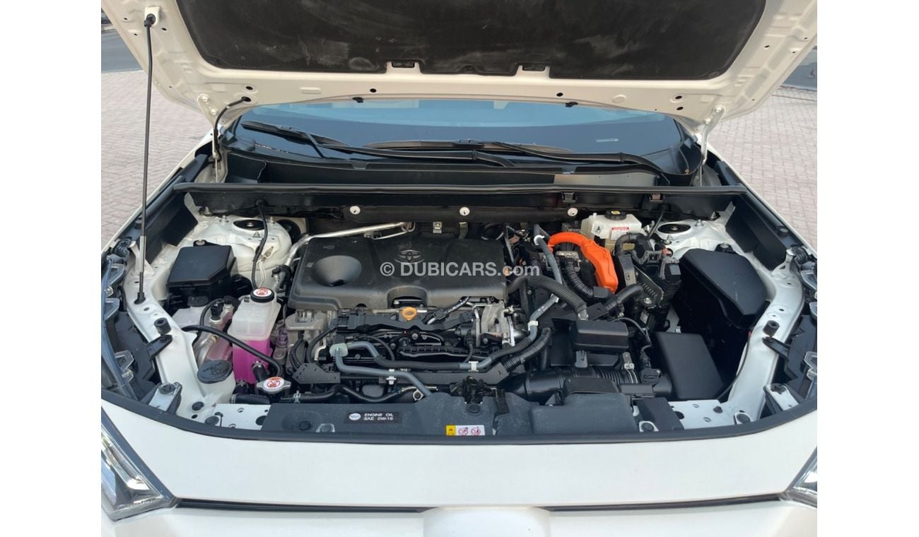 Toyota RAV4 XLE Hybrid AWD