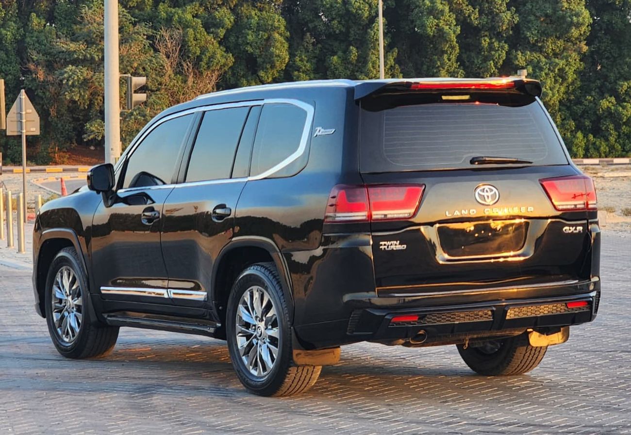 Toyota Land Cruiser GXR V8  MODEL 2012 UPGRADE 2024