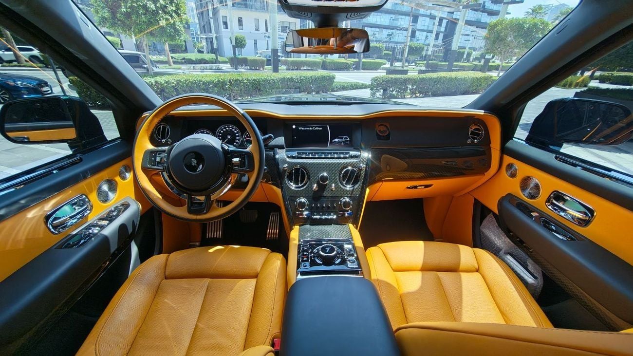 Rolls Royce Cullinan GCC, Black badge