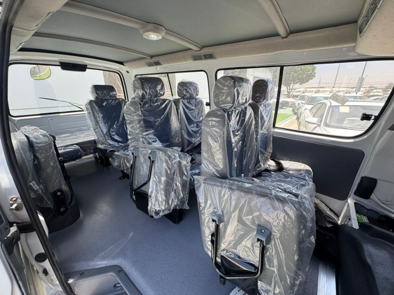 Jincheng Hiace PASSENGER || 2.2L PETROL M/T FABRIC SEATS(CODE#JJP)