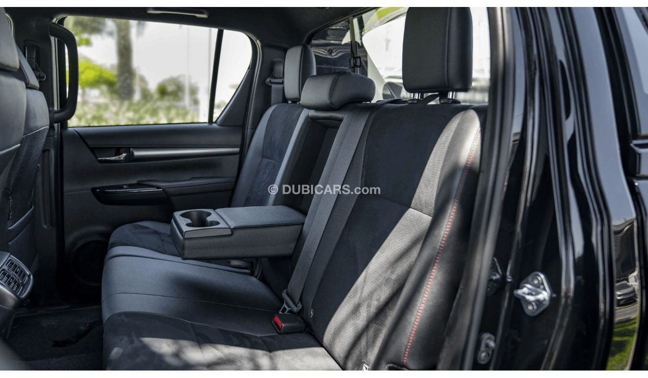 Toyota Hilux TOYOTA HILUX GR SPORT PETROL 4.0 L V6 FULL OPTION