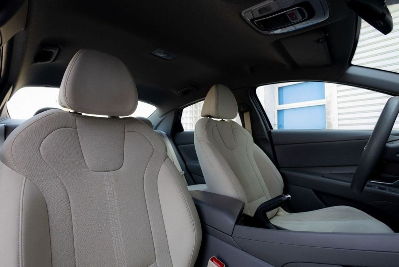 Hyundai Elantra Smart 1.6L