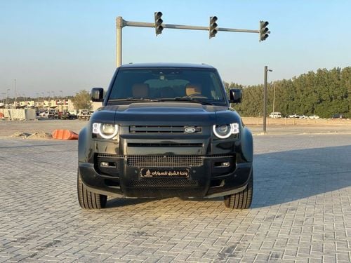 Land Rover Defender P400 110 X-Dynamic HSE 3.0L (5 Seater)