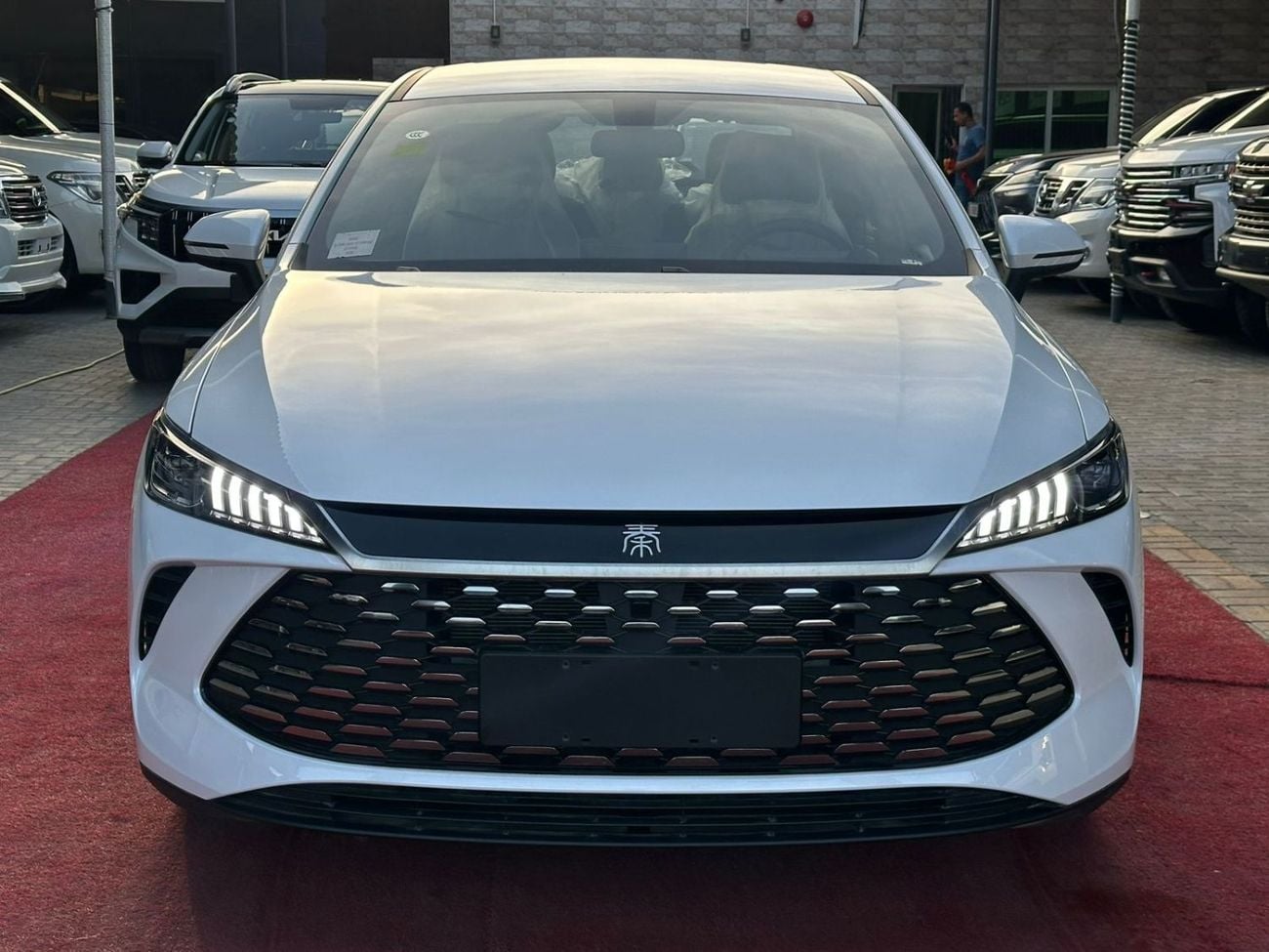 BYD QIN PLUS BYD Qin Plus موديل 2025 بنظام DM-i  1.5L