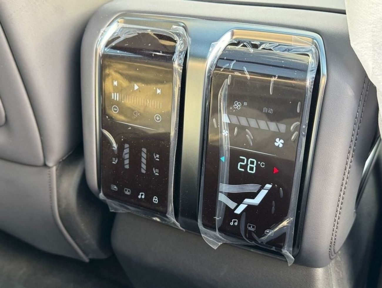 بي واي دي ليوبارد 8 BYD LEOPARD 8 2025