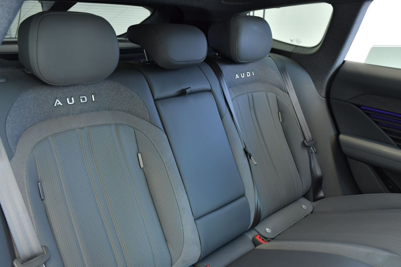 أودي E5 Audi E5 Sportback 2026 Edition Pioneer Model