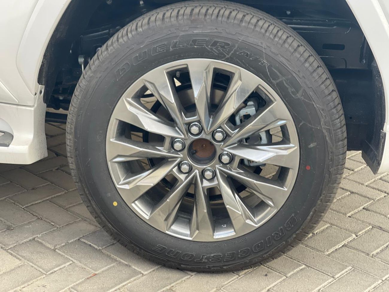 Toyota Land Cruiser vxr 3.5l twin turbo