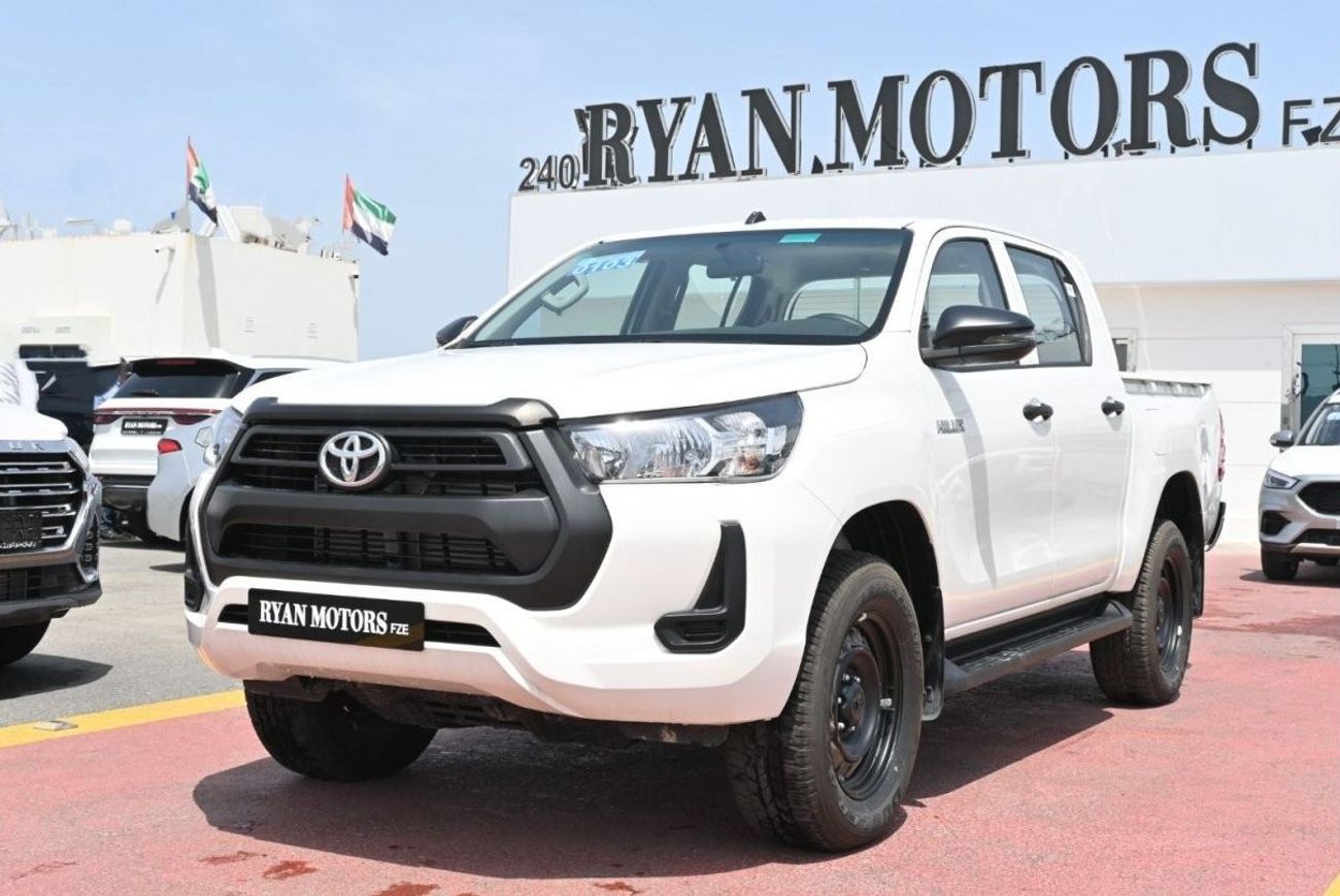 Toyota Hilux Toyota Hilux 2.4L Diesel Manual, 4WD Color White Model 2023
