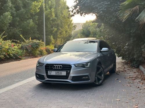 Audi A5 35 TFSI 1.8L | 2015 | GCC Specs | 4-Cylinder 170 HP | 83000 KM | Excellent Condition | Like New