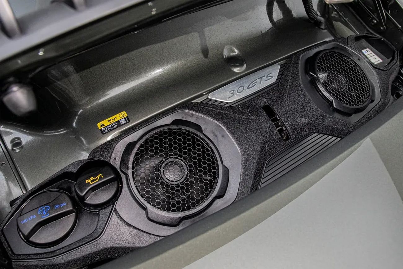 Porsche 911 Carrera GTS 3.0L (450 HP) Coupe