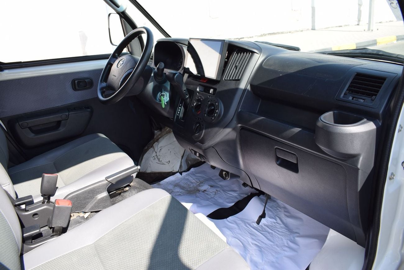 Toyota Lite Ace Chiller Van