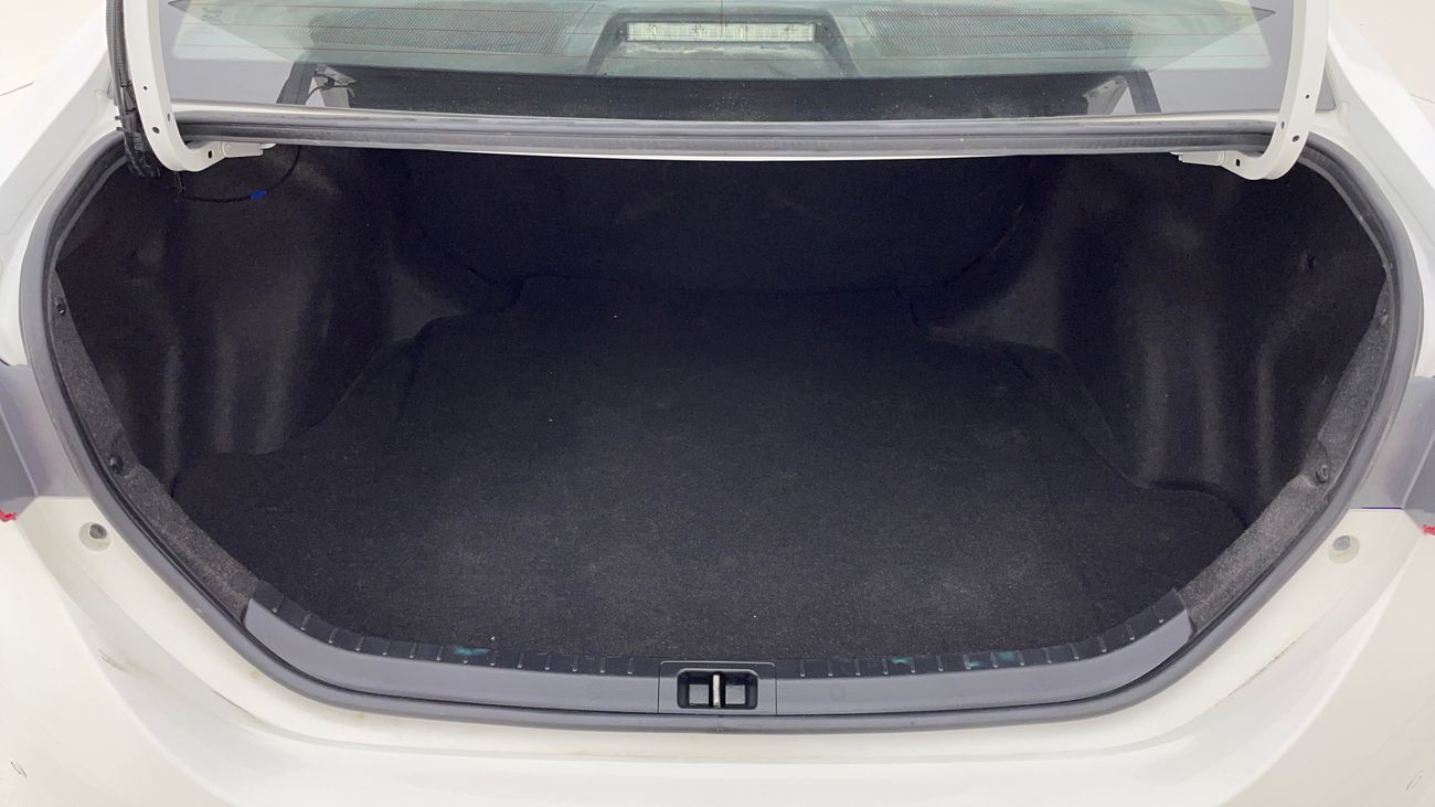 تويوتا كورولا SE 1.6 | بدون دفعة مقدمة | اختبار قيادة مجاني للمنزل