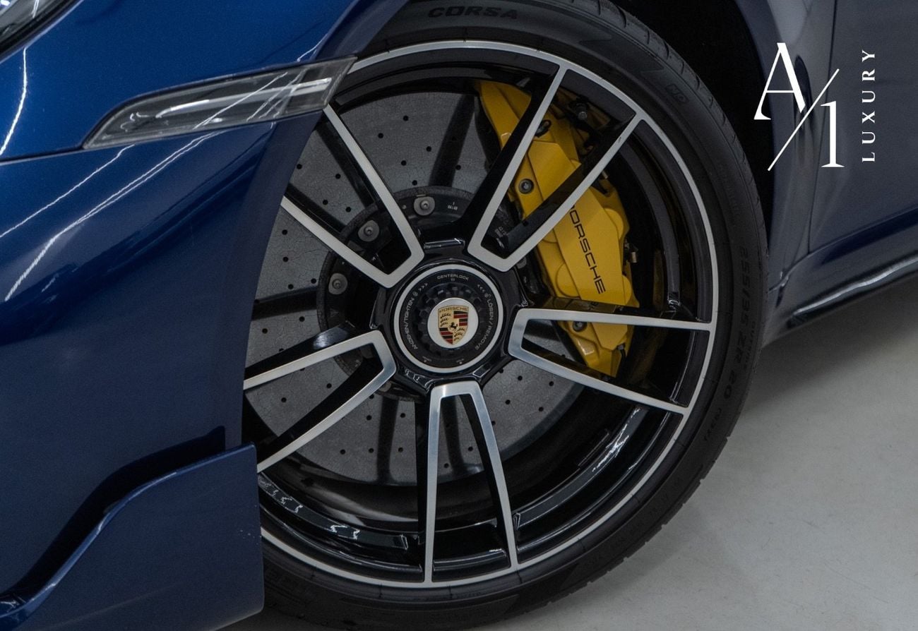 Porsche 911 TURBO S 3.8L (645 HP) Convertible 2022 Porsche 911, Sport Chrono Package, Full Service Histo