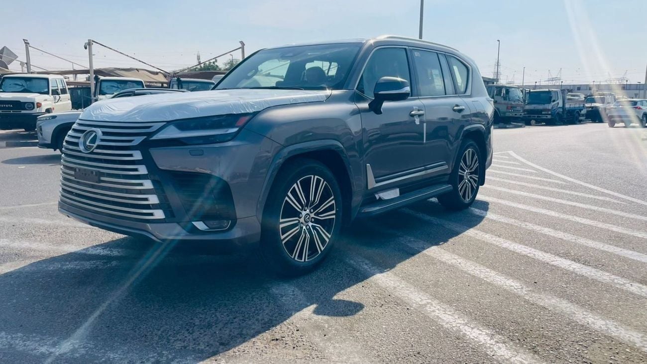 Lexus LX700h Signature