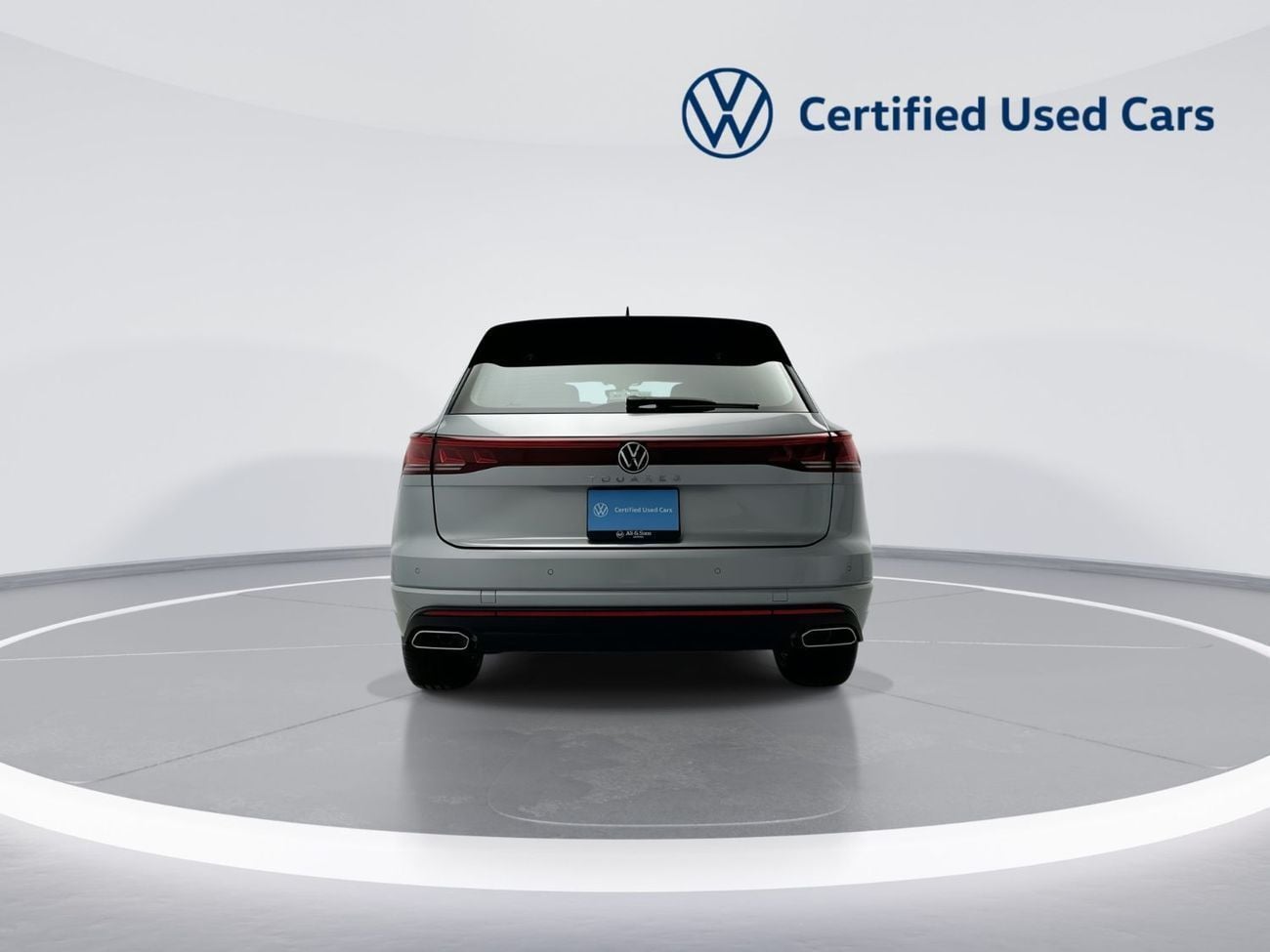 فولكس واجن تيجوان Touareg Elegance + Tirano (Ref#02374) / 42,100 AED SAVINGS from New Car