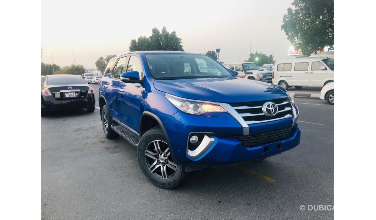 Toyota Fortuner 2.7L-FOG LAMPS-ALLOY WHEELS-DVD-REAR CAMERA-MINT CONDITION-POWER STEERING