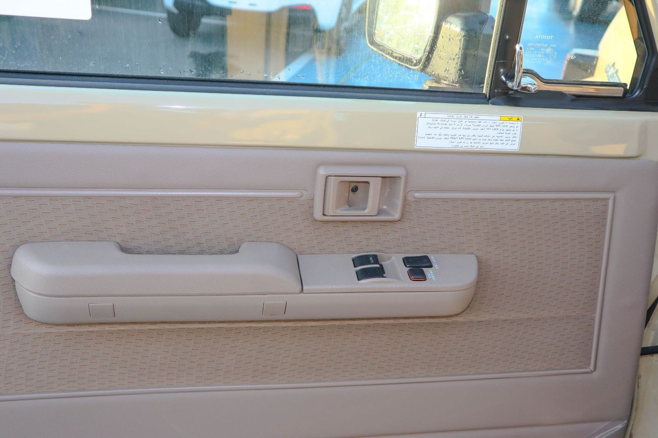 Toyota Land Cruiser Pick Up toyota land cruiser Single cab 4.0L 2024 manual