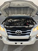 Toyota Fortuner 2020 TOYOTA FORTUNER EXR - 2.7L . v4 - PARKING SENSOR - GASOLINE / PETROL ⛽️ - BLUETOOTH  PLAY - GCC