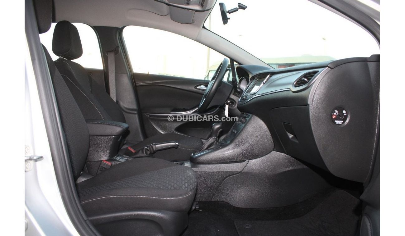 أوبل أسترا اينوفاشن Std اينوفاشن Std أوبل استرا 2017 خليجي بحالة ممتازة بدون حوادث