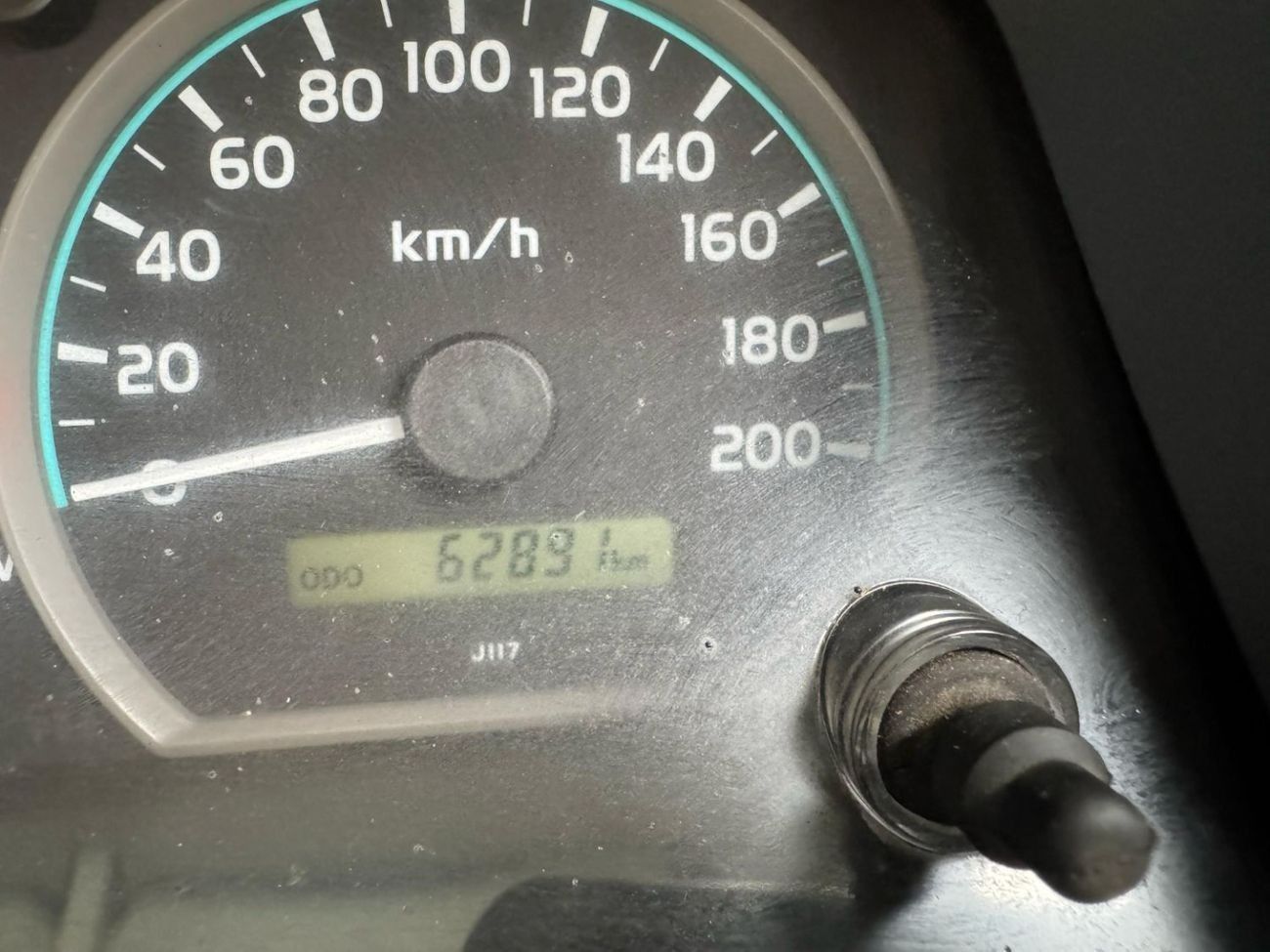 تويوتا لاند كروزر 70 Diesel 4.5 Liter Right Hand Drive 3 Doors Manual Gear