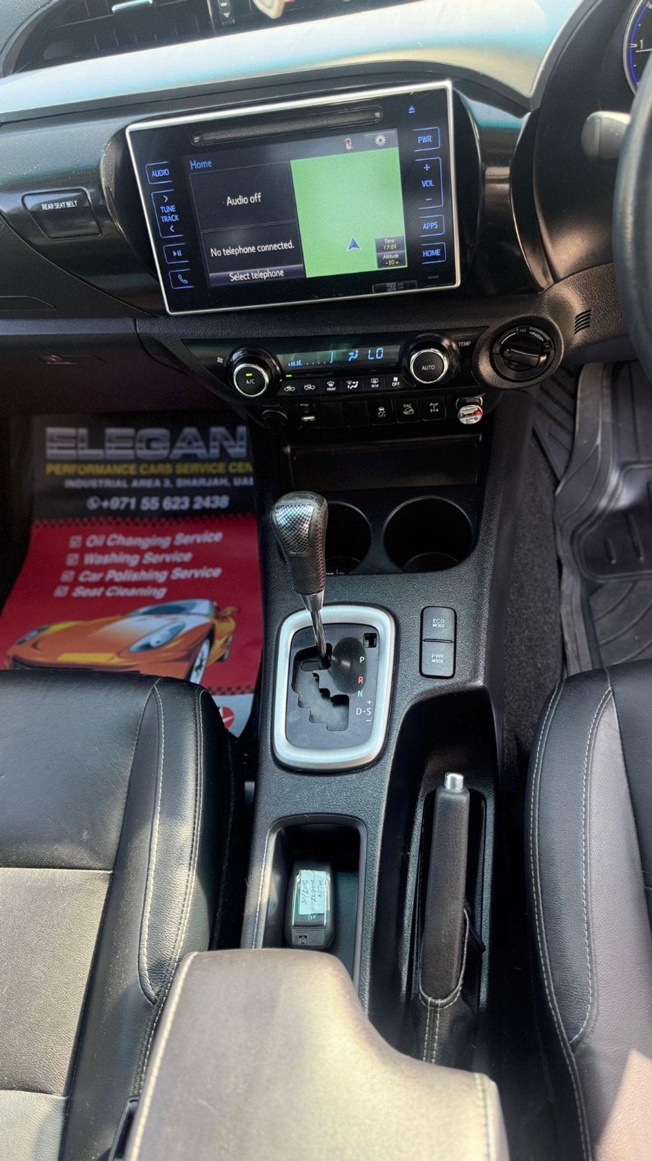 تويوتا هيلوكس SR5 Export from Australia