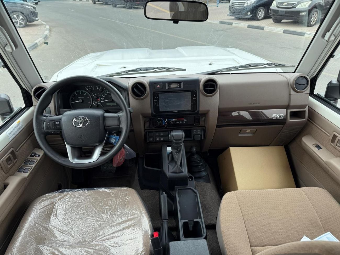 تويوتا لاند كروزر 70 EXPORT ONLY - LC76 2.8 E Automatic - Basic with diff lock