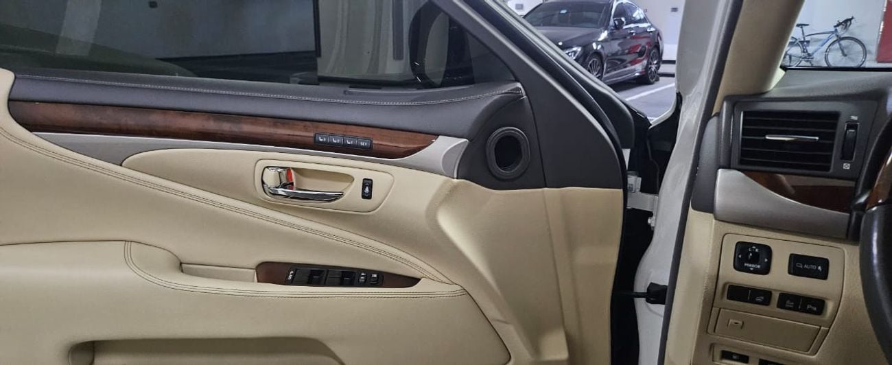 لكزس LS 460 L 4.6L