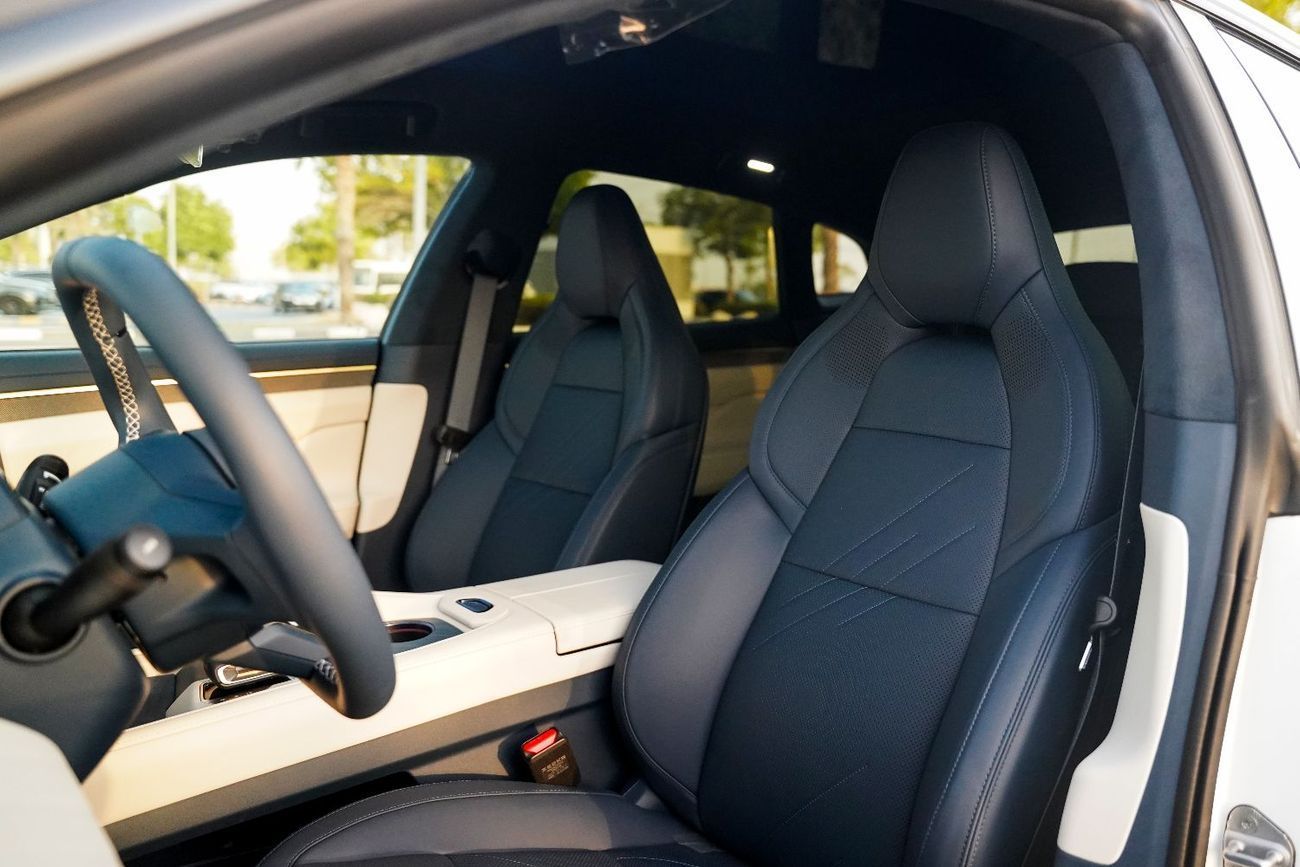 Zeekr 001 2025 ZEEKR 001 You Version 100k White 0Km