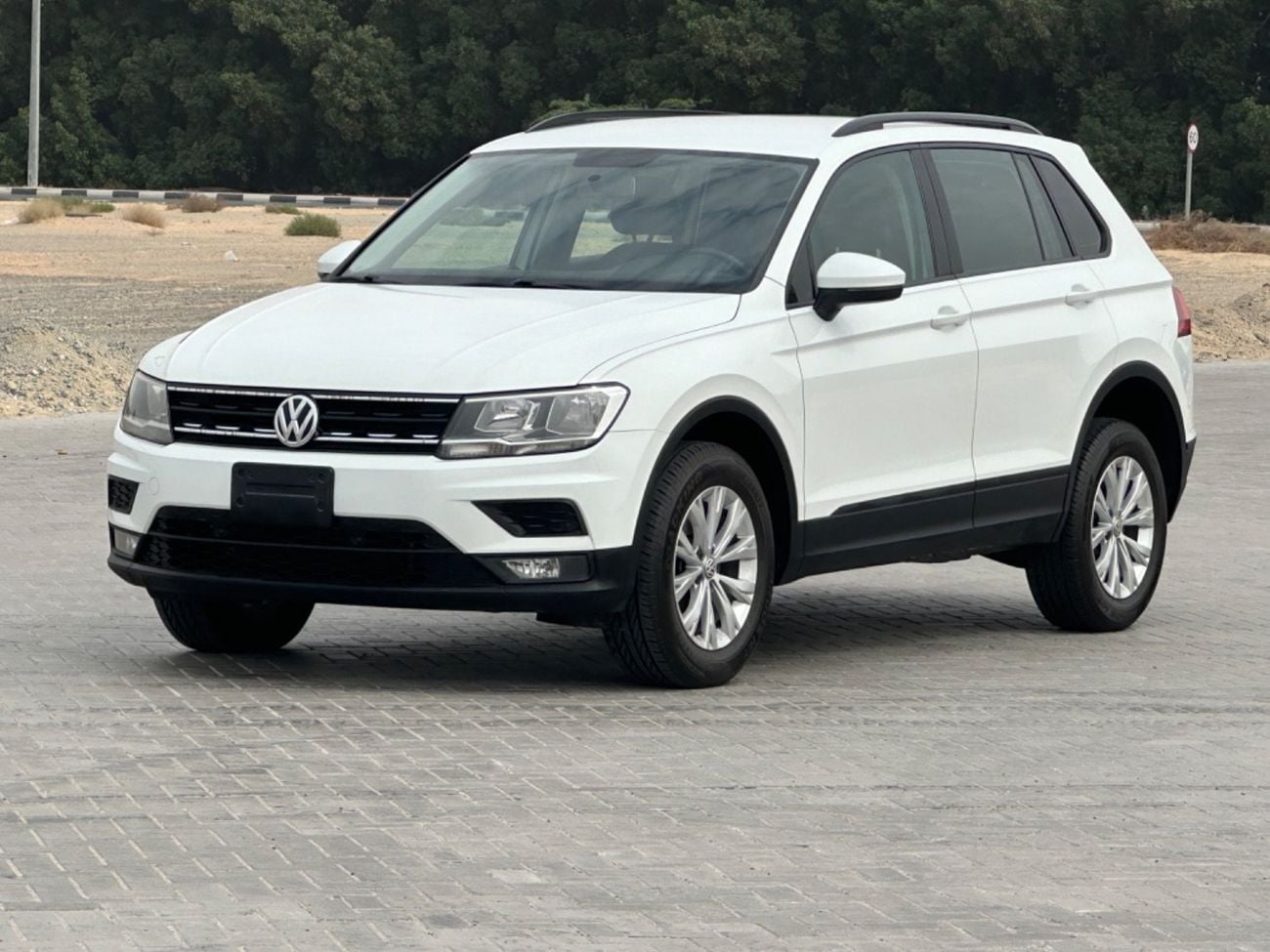 فولكس واجن تيجوان موديل 2018 خليجي حاله ممتازه من الداخل والخارج