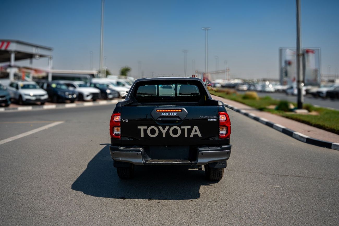 تويوتا هيلوكس Toyota Hilux Adventure 2025 4.0L Petrol Double Cab Pickup  4WD