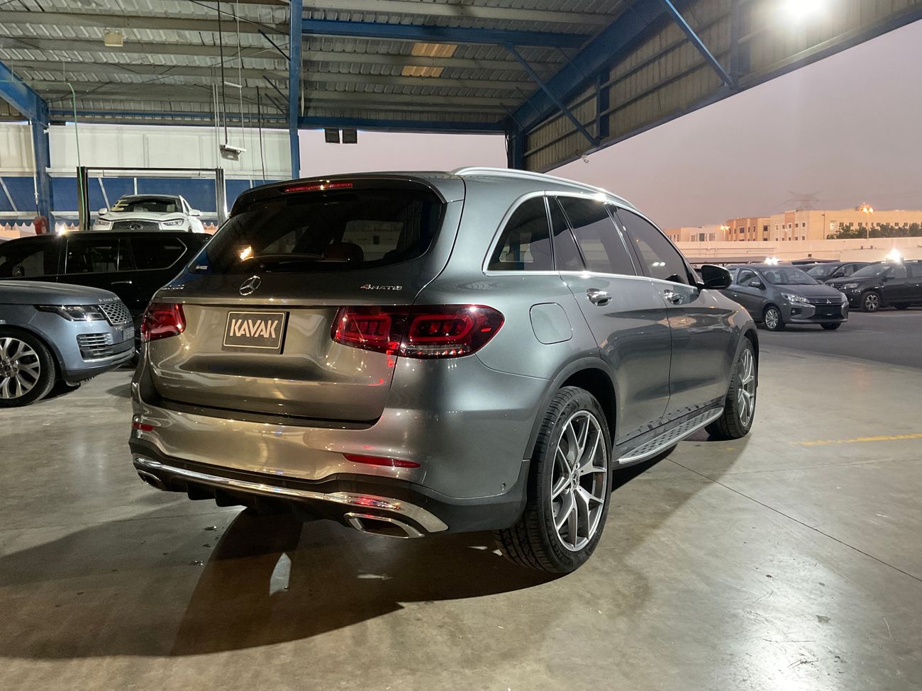 مرسيدس بنز GLC 300 Premium + | شامل الضمان | 0 ﺪﻔﻋﺓ ﺃﻮﻟﻯ