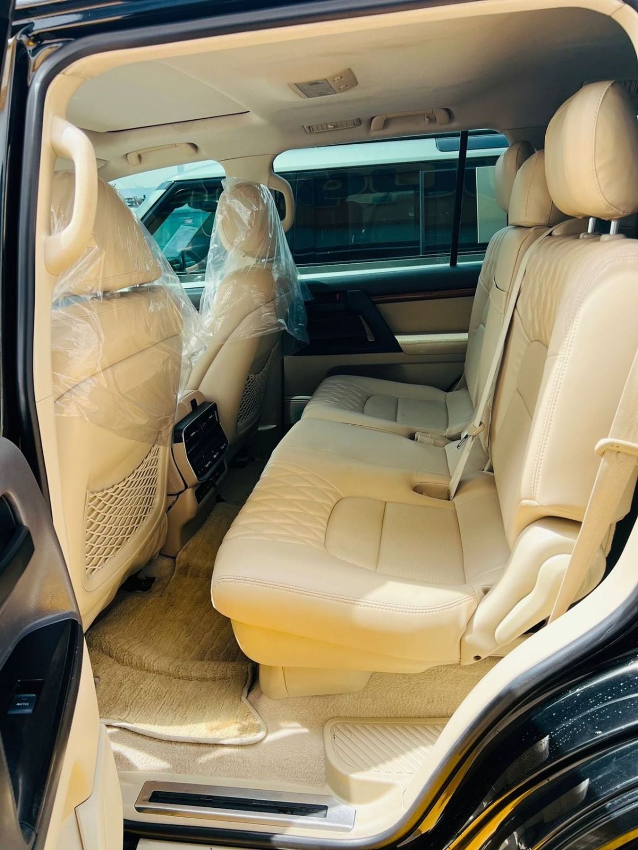 تويوتا لاند كروزر GXR 4.0L (271 HP) 4WD