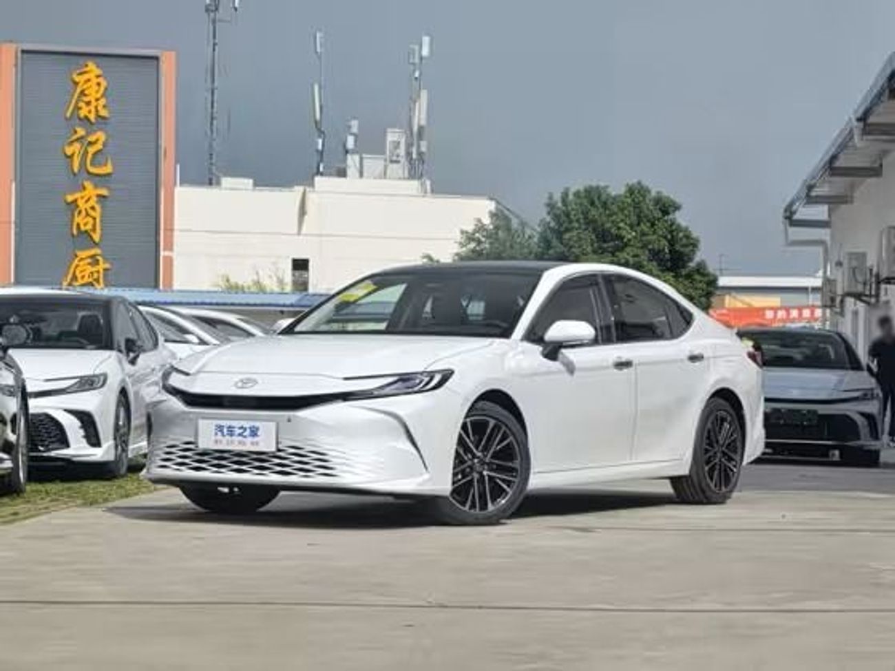 Toyota Camry PREMIUM EDITION