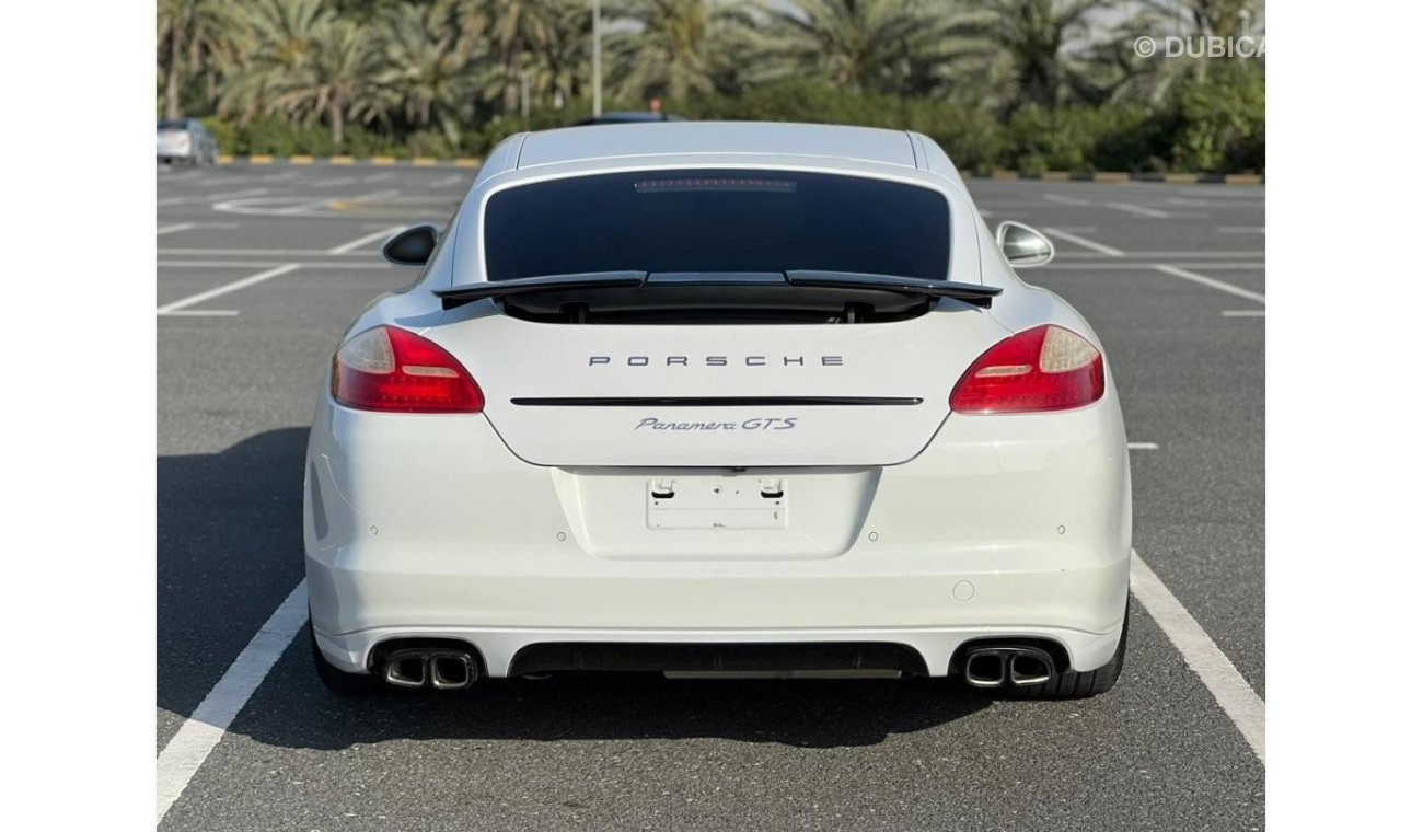 Porsche Panamera GTS