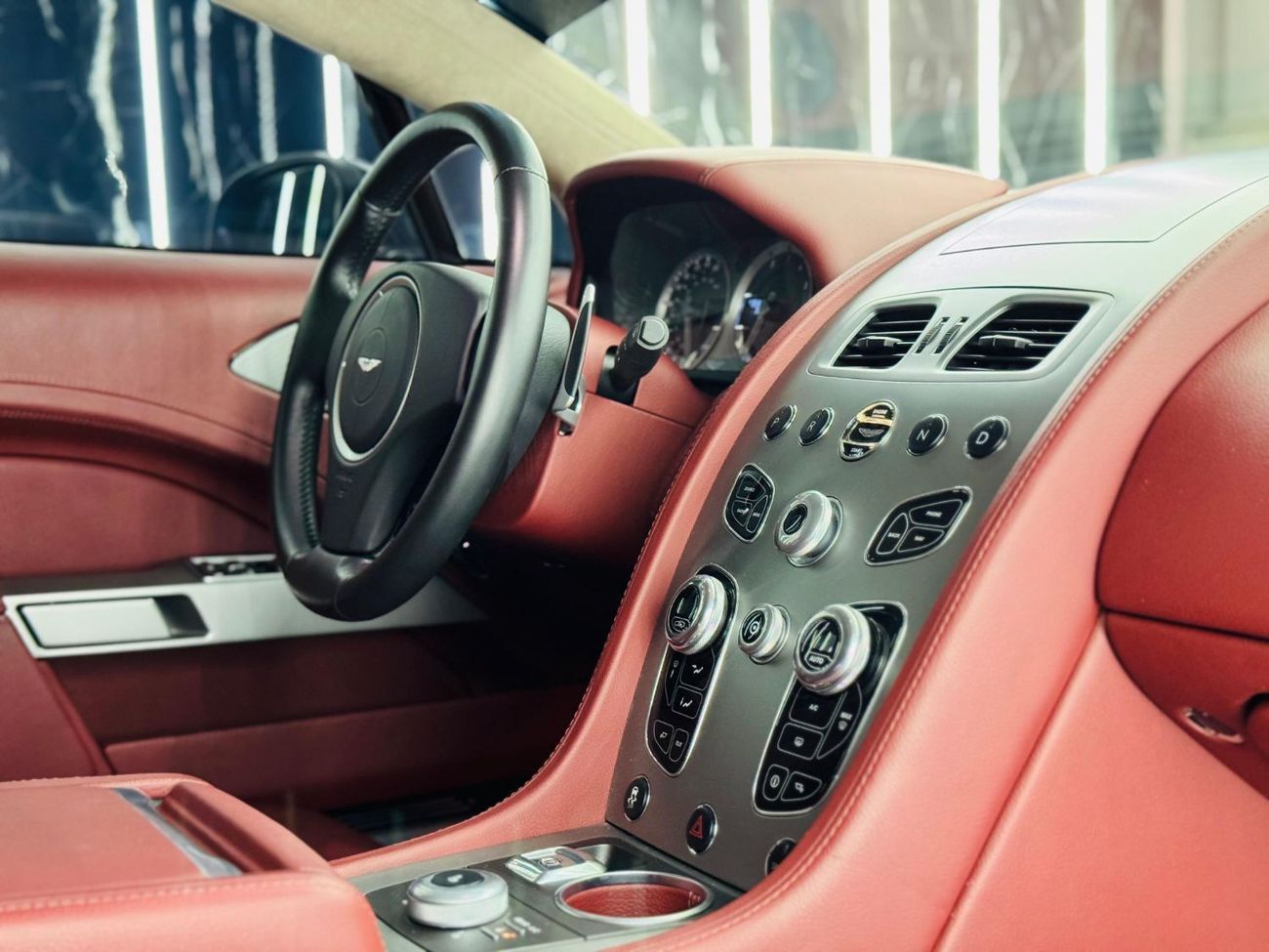 Aston Martin Rapide Std 6.0L 2017 Aston Martin Rapide V12, Very Low Kms, 552 HP, Excellent Condition, GCC