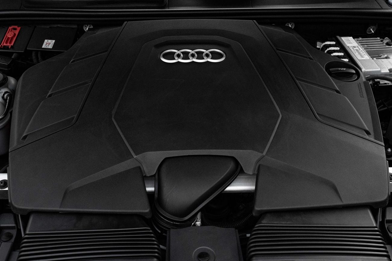 Audi Q8 S-Line Q8 S-Line | 3,330 P.M | 0% Downpayment | Under Warranty