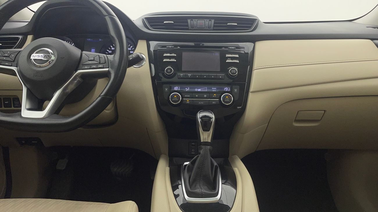 نيسان إكس تريل SV 2.5 | بدون دفعة مقدمة | اختبار القيادة في المنزل