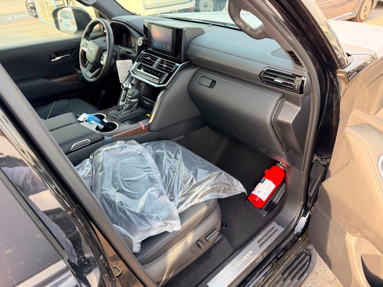 Toyota Land Cruiser 300 3.3L GXR TWIN TURBO DIESEL AUTOMATIC TRANSMISSION