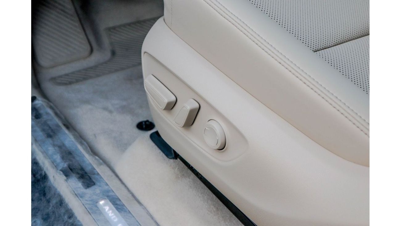 تويوتا لاند كروزر Toyota Land Cruiser GXR 4.0L 2024 model