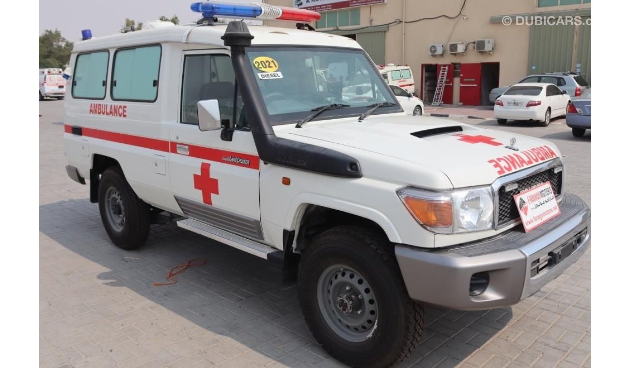 تويوتا لاند كروزر هارد توب Toyota Land Cruiser Hard Top Ambulance