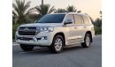 Toyota Land Cruiser Land Cruiser VXR 5.7 Sunroof Velvet Chairs 2019 GCC under warranty