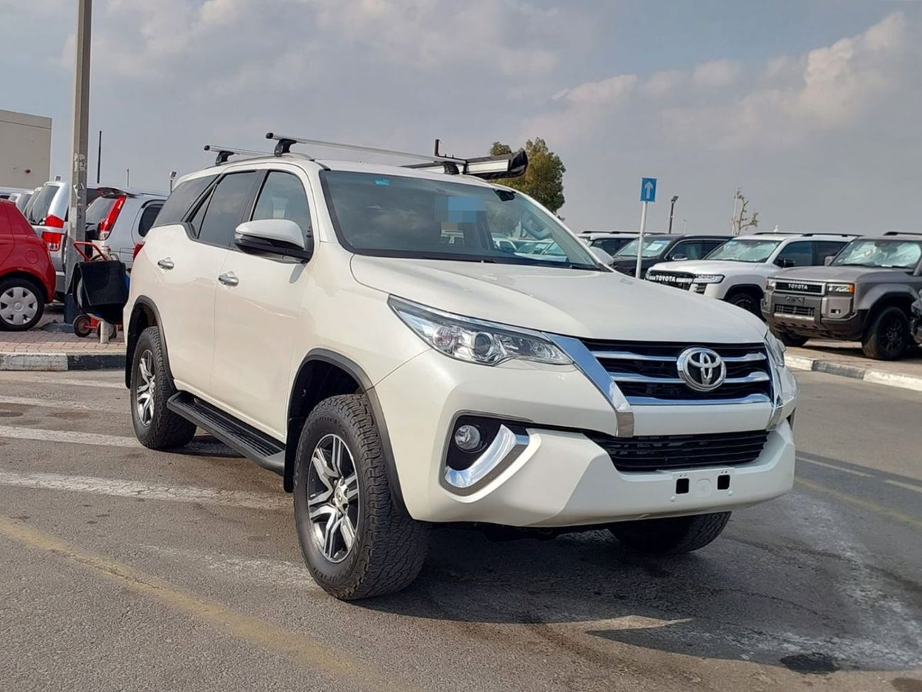 Toyota Fortuner TOYOTA FORTUNER SUV RHD 2019 MODEL 2.8 L DIESEL AUTOMATIC(PM10081)
