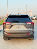 Toyota RAV4 XLE HEV Hybrid premium