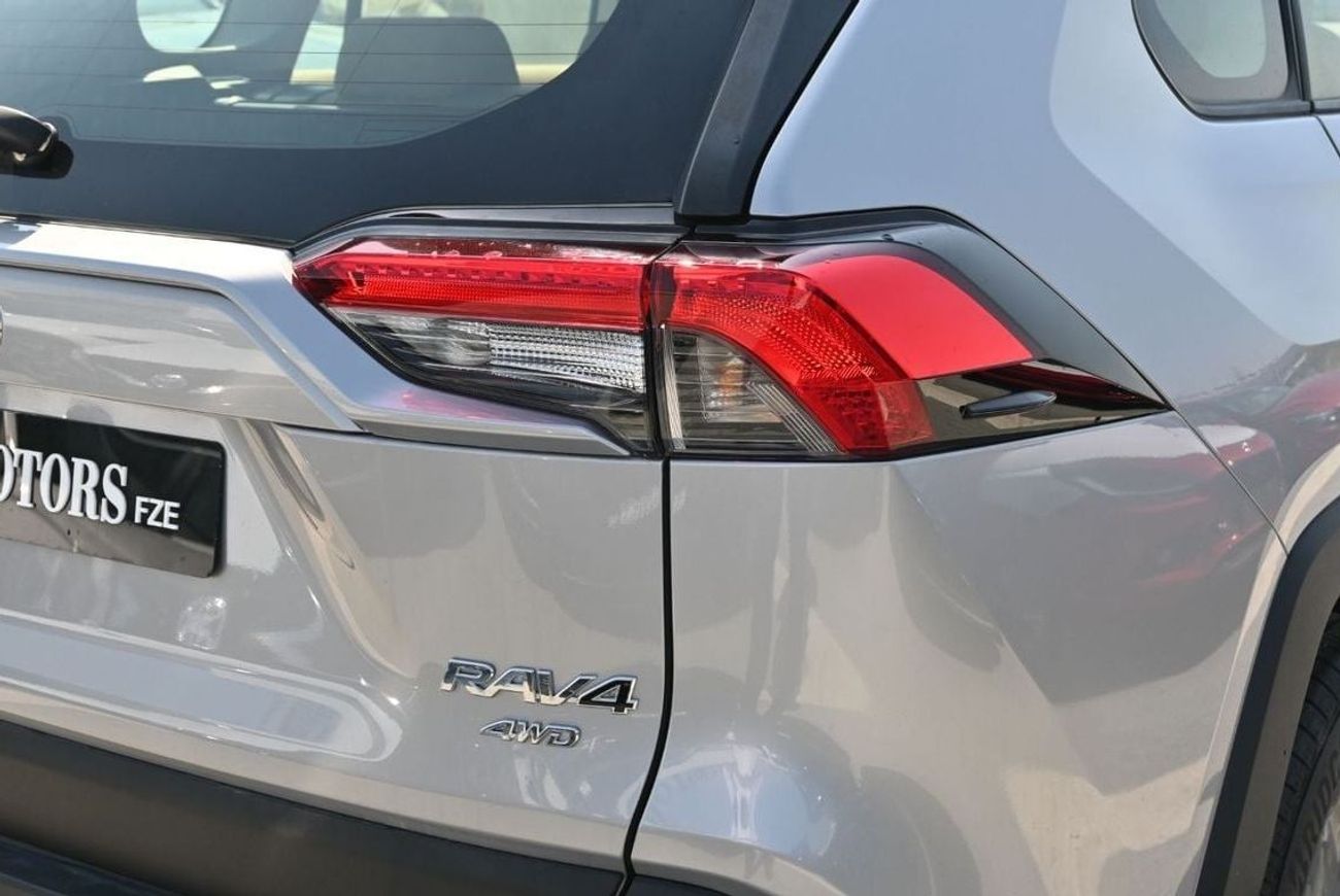 تويوتا راف ٤ Toyota Rav4 2.0L CVT Petrol AWD, Model 2024, Color Silver