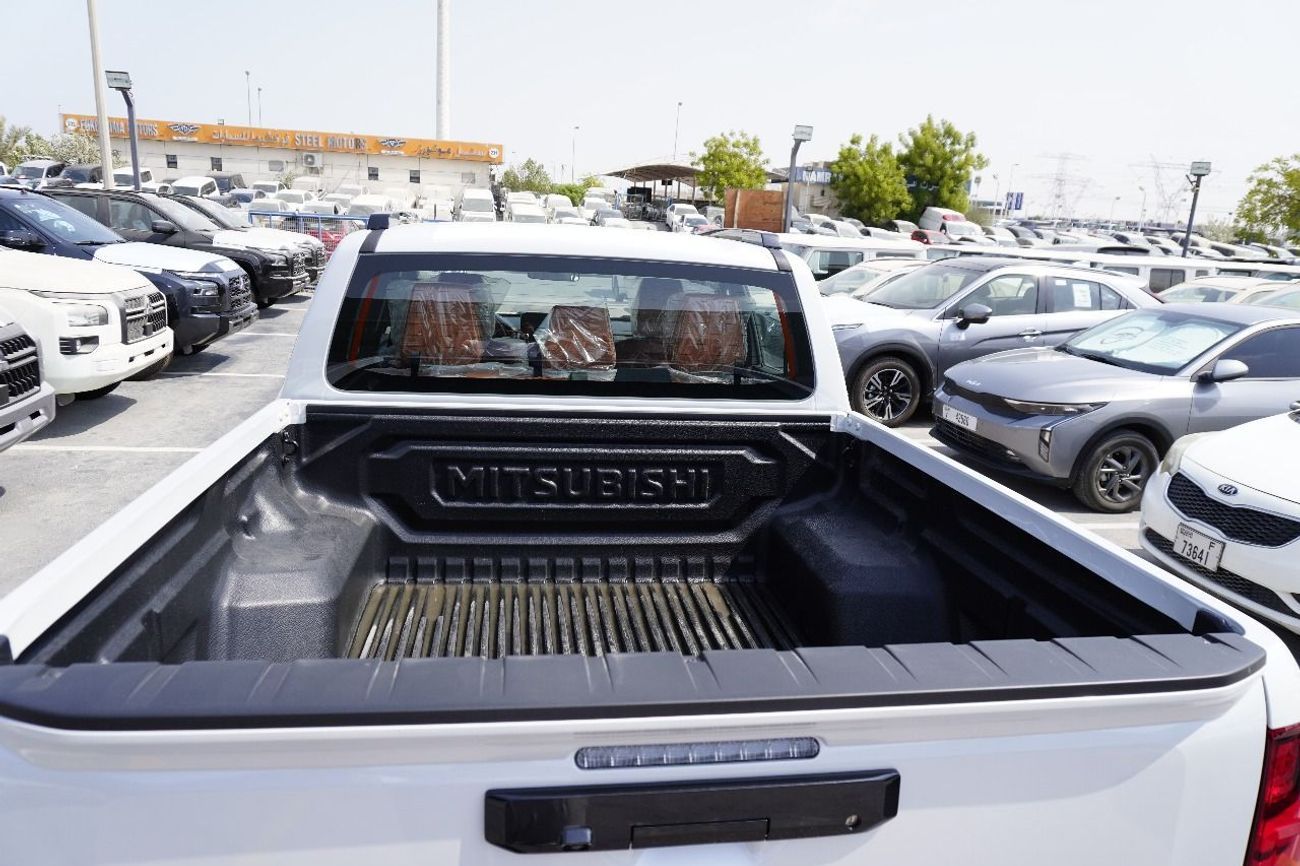 ميتسوبيشي L200 .